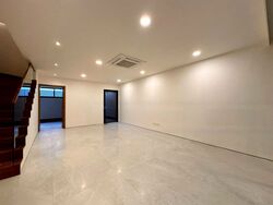 Opera Estate (D15), Terrace #441234211